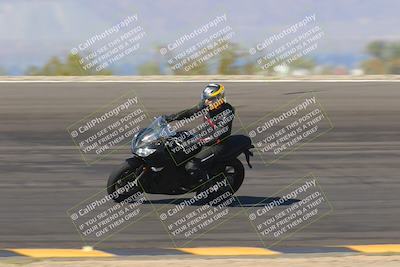 media/Nov-06-2023-Moto Forza (Mon) [[ce023d0744]]/4-Beginner Group/Session 2 (Bowl Tight Speed)/